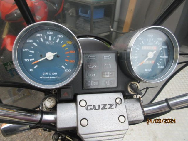 moto-guzzi - california-3