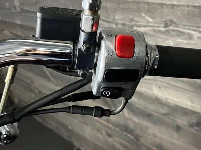 moto-guzzi - california-classic