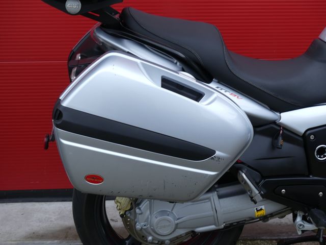 moto-guzzi - norge-1200