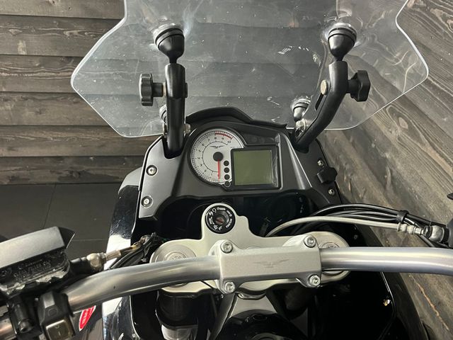 moto-guzzi - stelvio-1200-4v