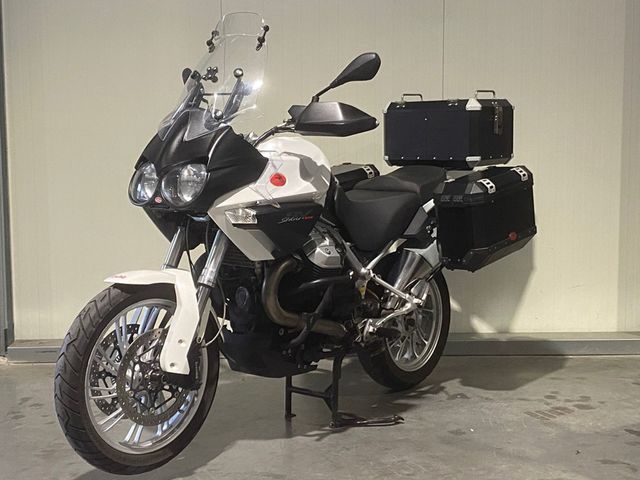 moto-guzzi - stelvio-1200-8v-abs
