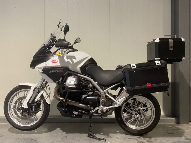 moto-guzzi - stelvio-1200-8v-abs