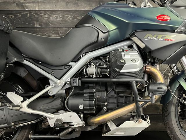 moto-guzzi - stelvio-1200-abs