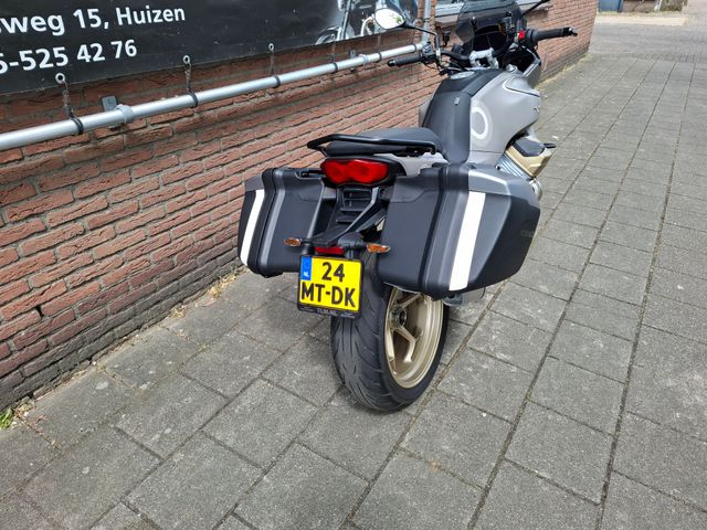 moto-guzzi - v-100-mandello-aviazione-navale