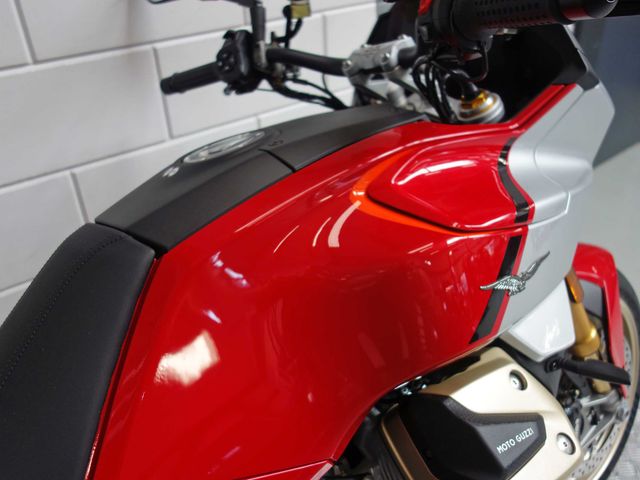 moto-guzzi - v-100-mandello-s