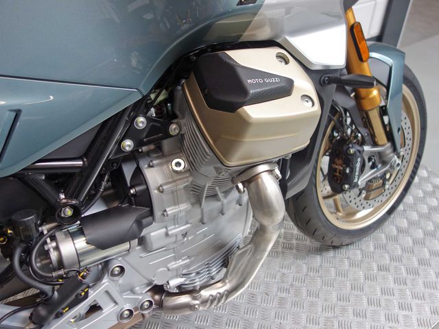 moto-guzzi - v-100-mandello-s