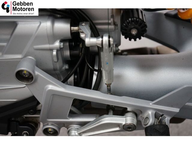 moto-guzzi - v-100-mandello-s