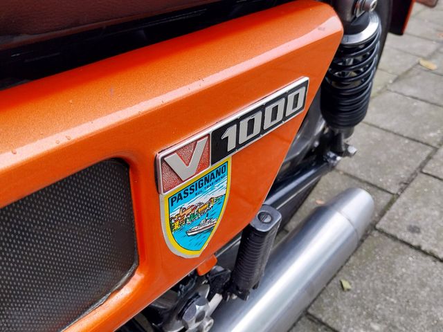 moto-guzzi - v-1000-g5