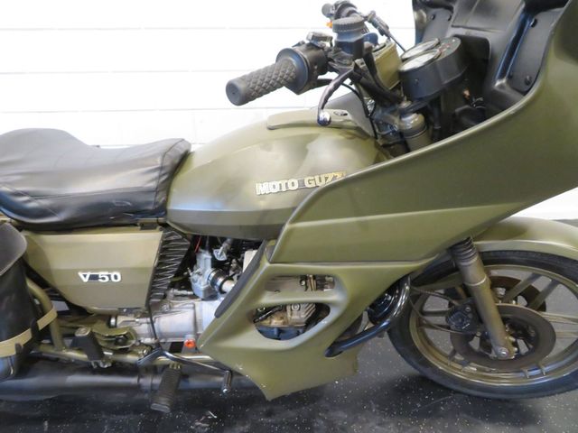 moto-guzzi - v-50-custom