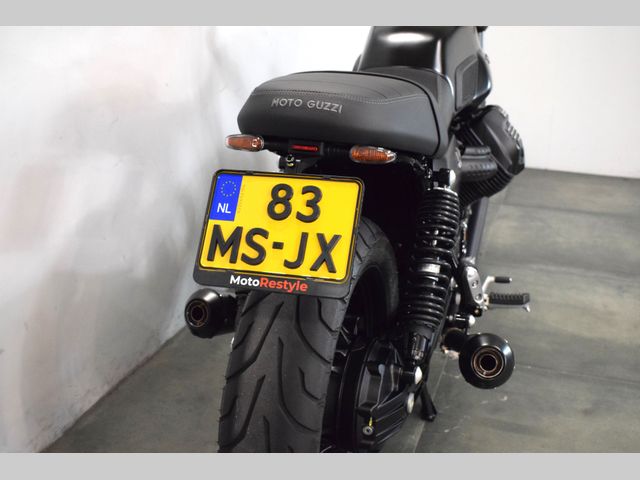 moto-guzzi - v-7-700