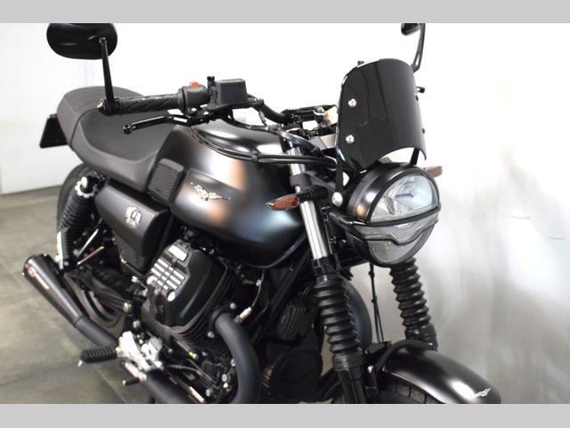 moto-guzzi - v-7-700