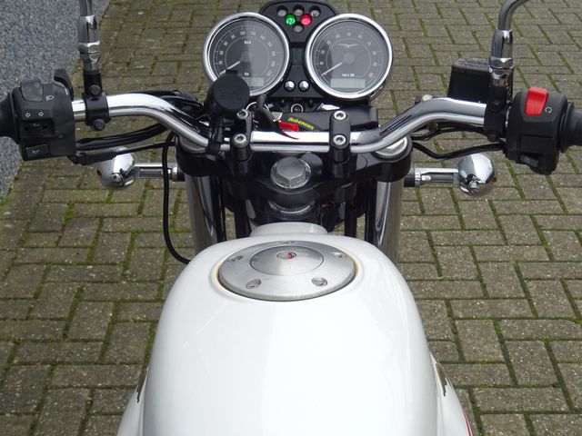 moto-guzzi - v-7-classic