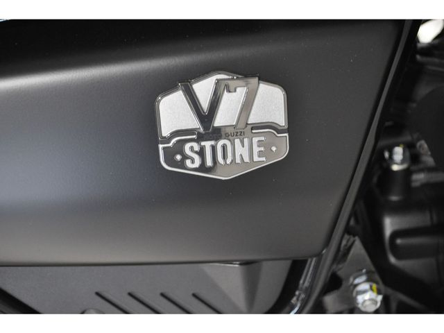 moto-guzzi - v-7-ii-stone