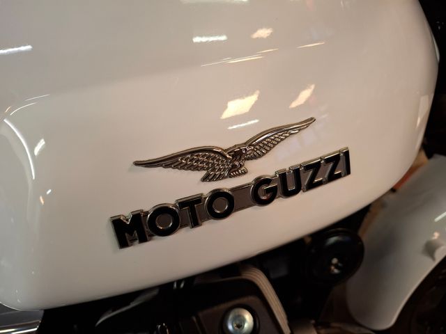 moto-guzzi - v-7-ii-stone