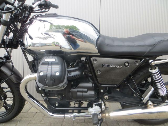 moto-guzzi - v-7-iii-limited