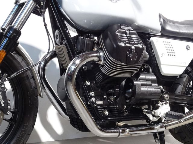 moto-guzzi - v-7-iii-milano