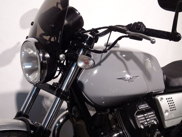 moto-guzzi - v-7-iii-milano