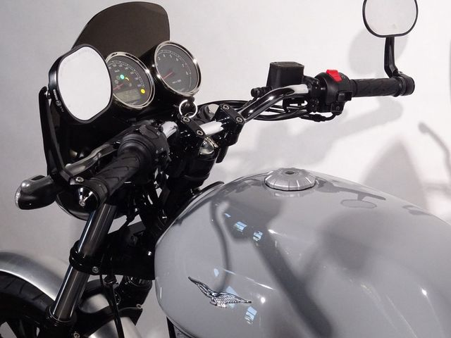 moto-guzzi - v-7-iii-milano