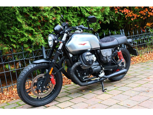 moto-guzzi - v-7-iii-stone