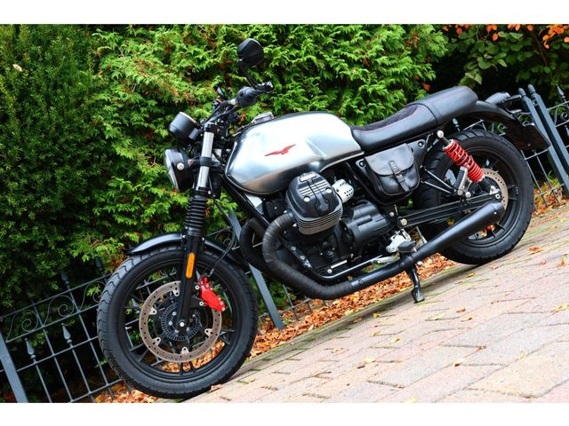 moto-guzzi - v-7-iii-stone