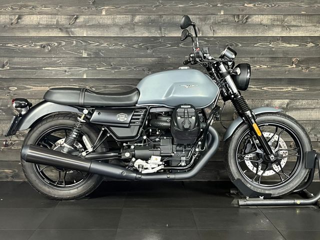 moto-guzzi - v-7-iii-stone