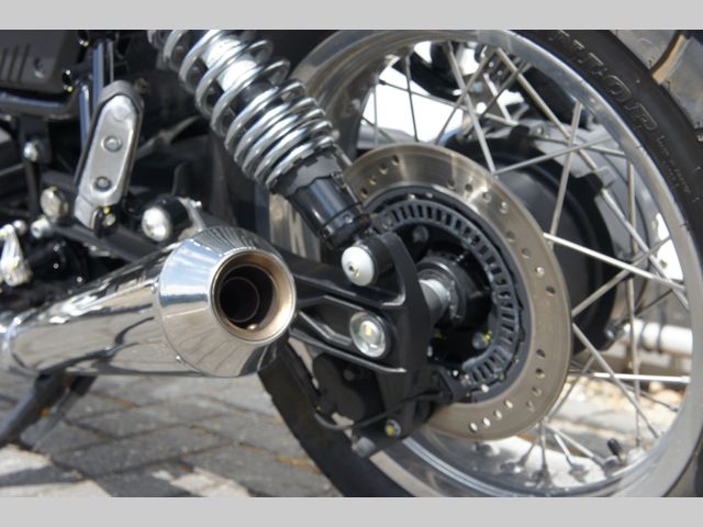moto-guzzi - v-7-special