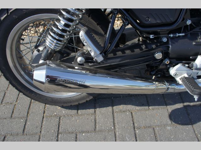 moto-guzzi - v-7-special
