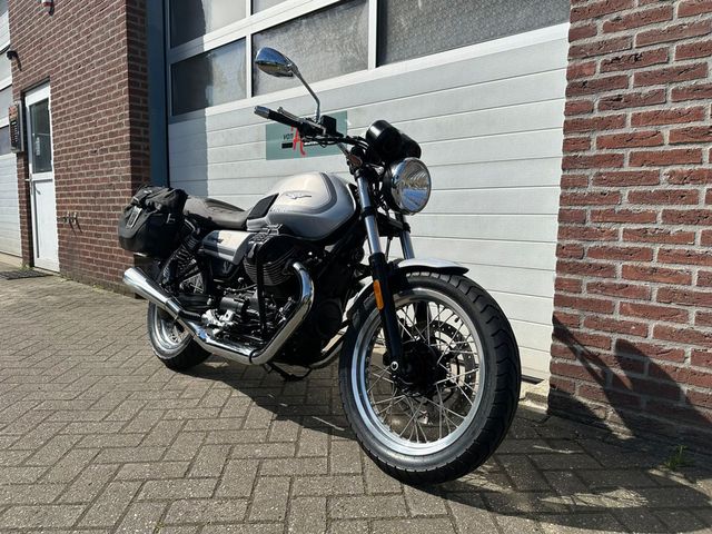 moto-guzzi - v-7-special