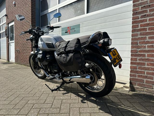 moto-guzzi - v-7-special