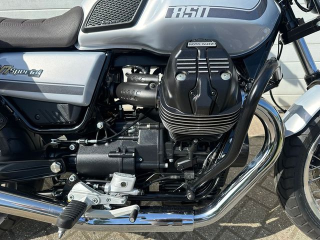 moto-guzzi - v-7-special