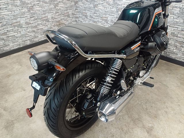 moto-guzzi - v-7-special