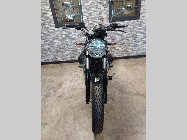 moto-guzzi - v-7-special