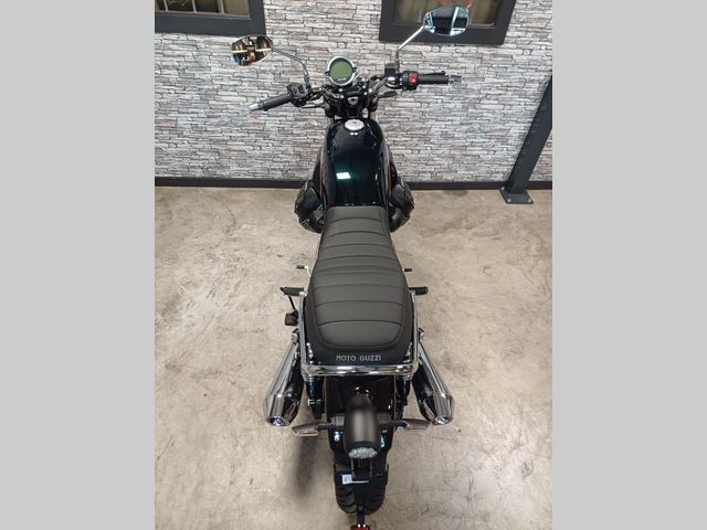 moto-guzzi - v-7-special