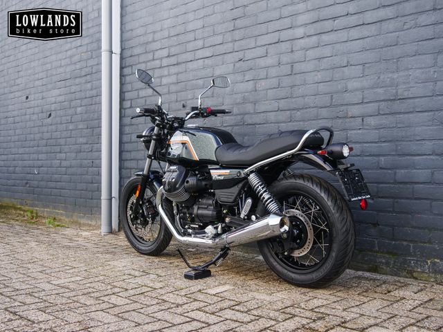 moto-guzzi - v-7-special