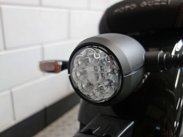 moto-guzzi - v-7-sport