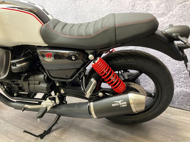 moto-guzzi - v-7-stone