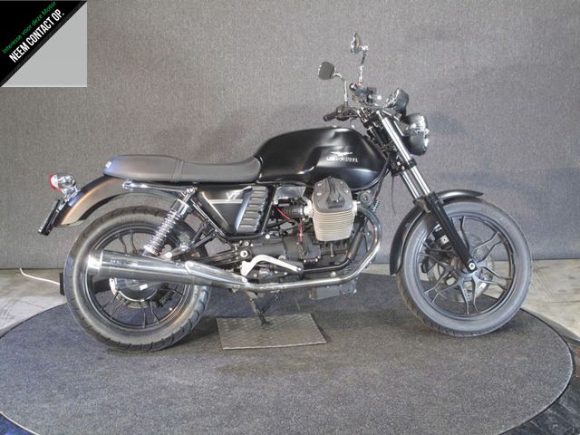 moto-guzzi - v-7-stone