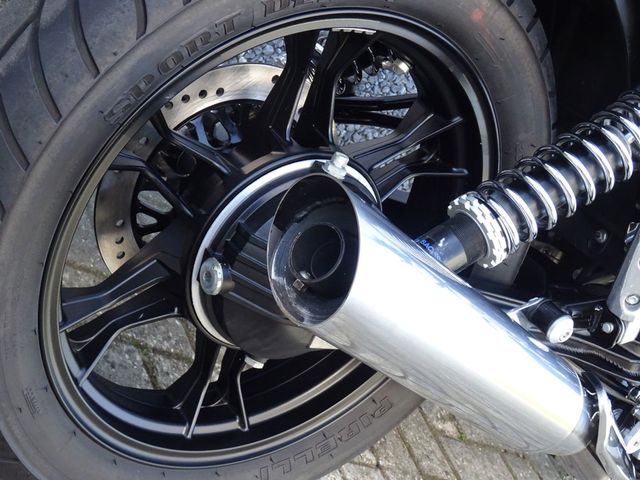 moto-guzzi - v-7-stone