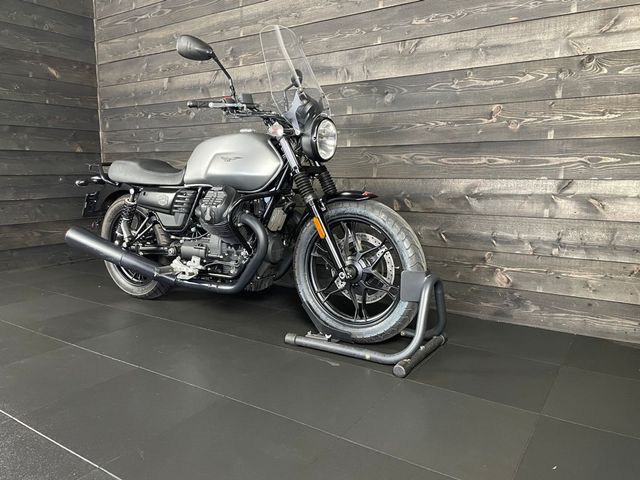 moto-guzzi - v-7-stone