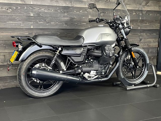 moto-guzzi - v-7-stone
