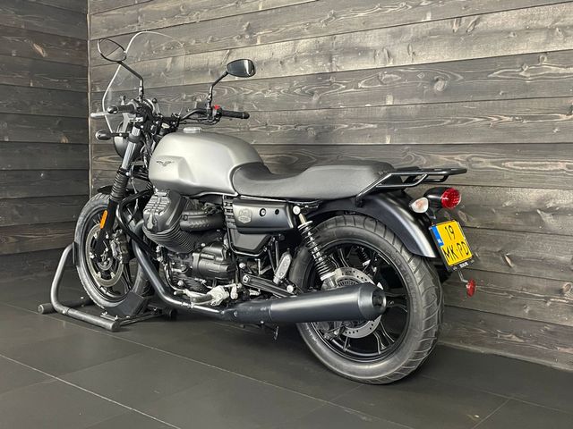 moto-guzzi - v-7-stone
