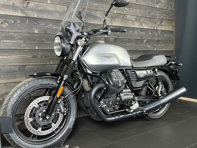 moto-guzzi - v-7-stone