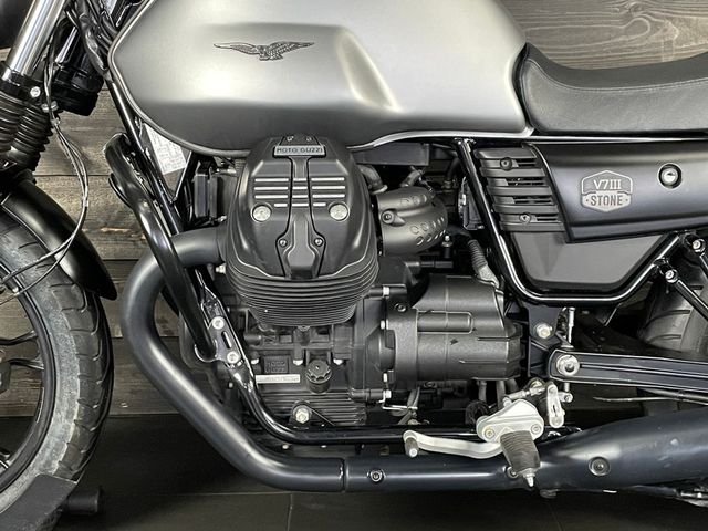 moto-guzzi - v-7-stone