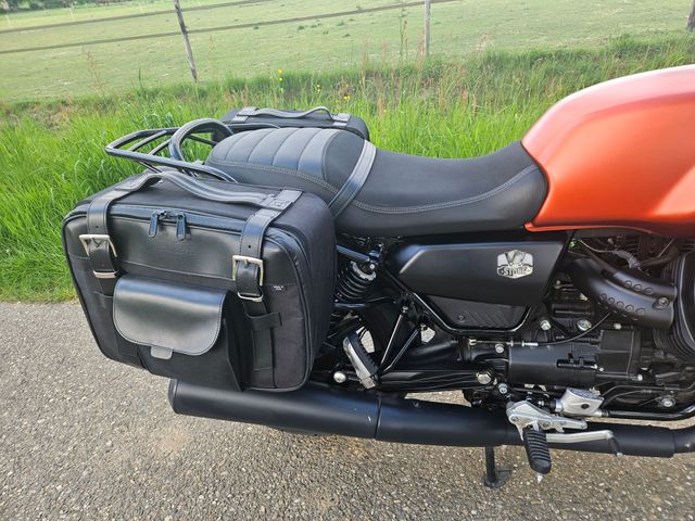 moto-guzzi - v-7-stone-850
