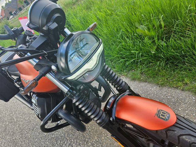 moto-guzzi - v-7-stone-850