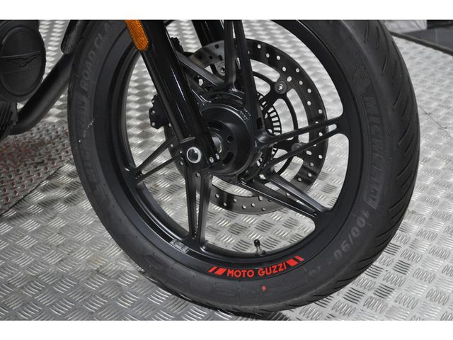 moto-guzzi - v-7-stone-centenario-850