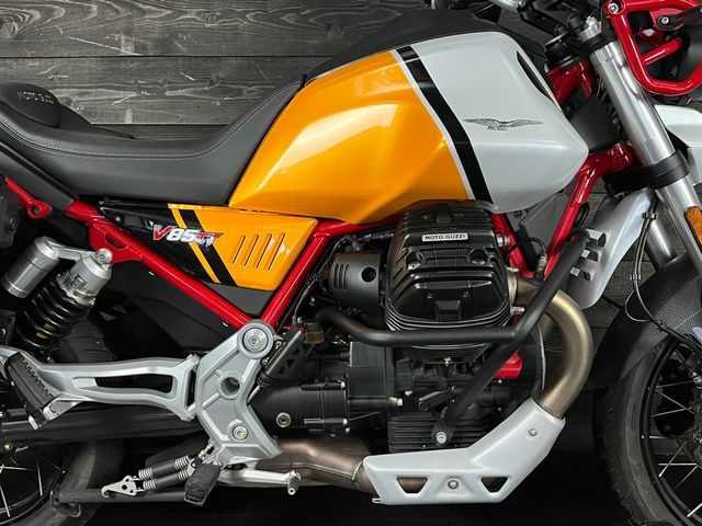 moto-guzzi - v-85-tt