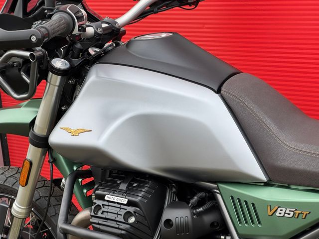 moto-guzzi - v-85-tt