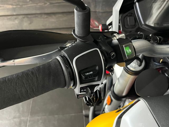 moto-guzzi - v-85-tt