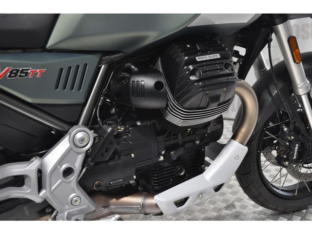 moto-guzzi - v-85-tt